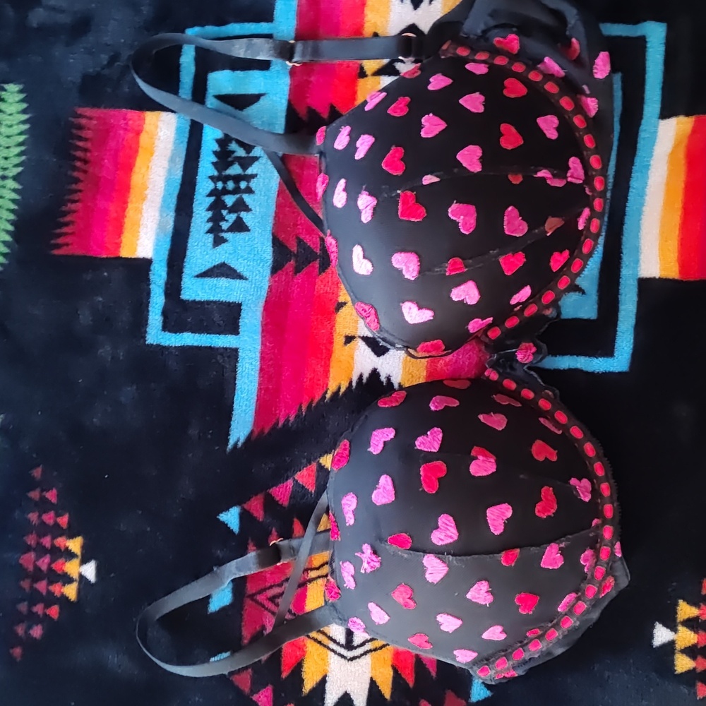 Victoria's Secret Dream Angels pushup bra